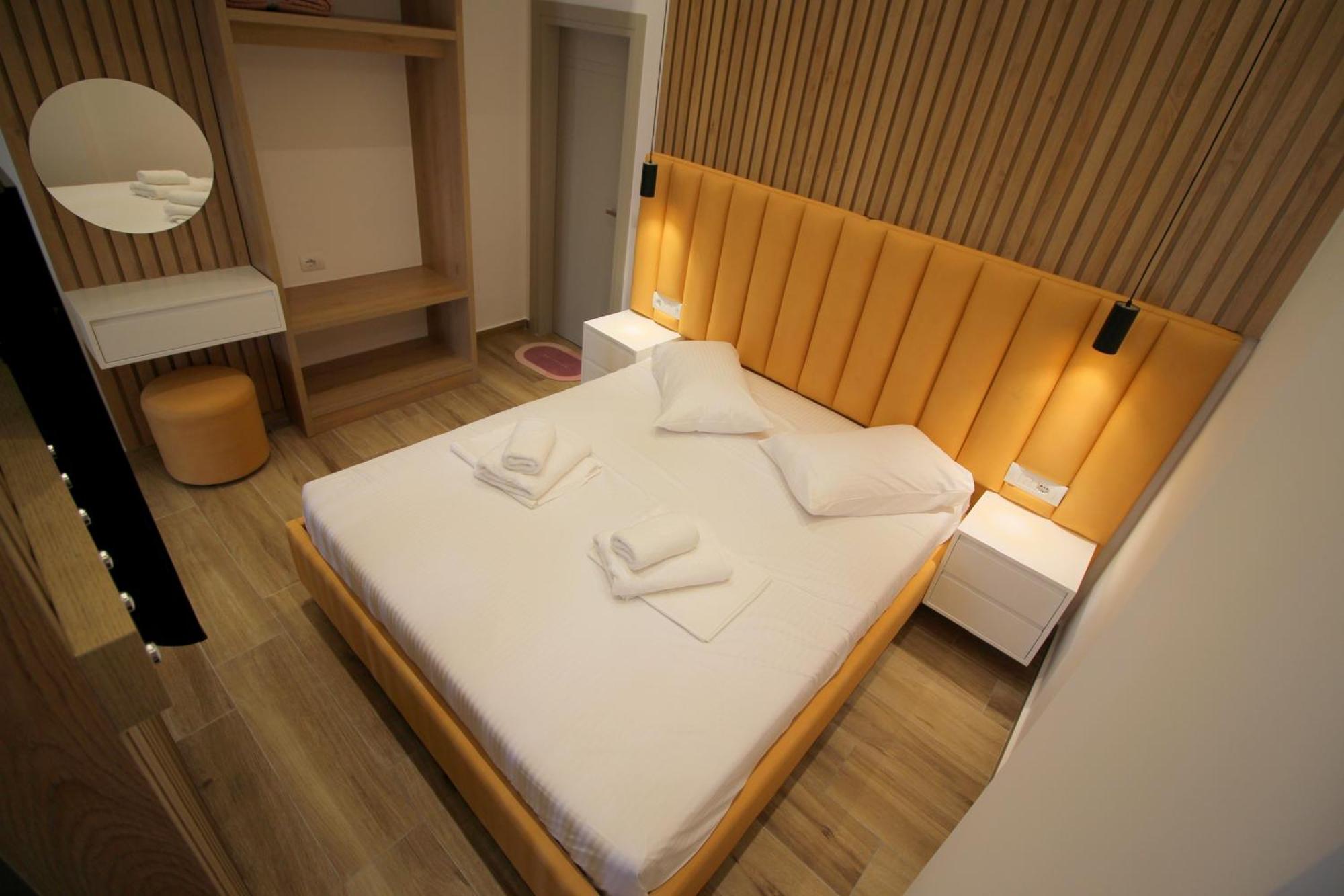 Alis Apartments Sarandë Eksteriør billede