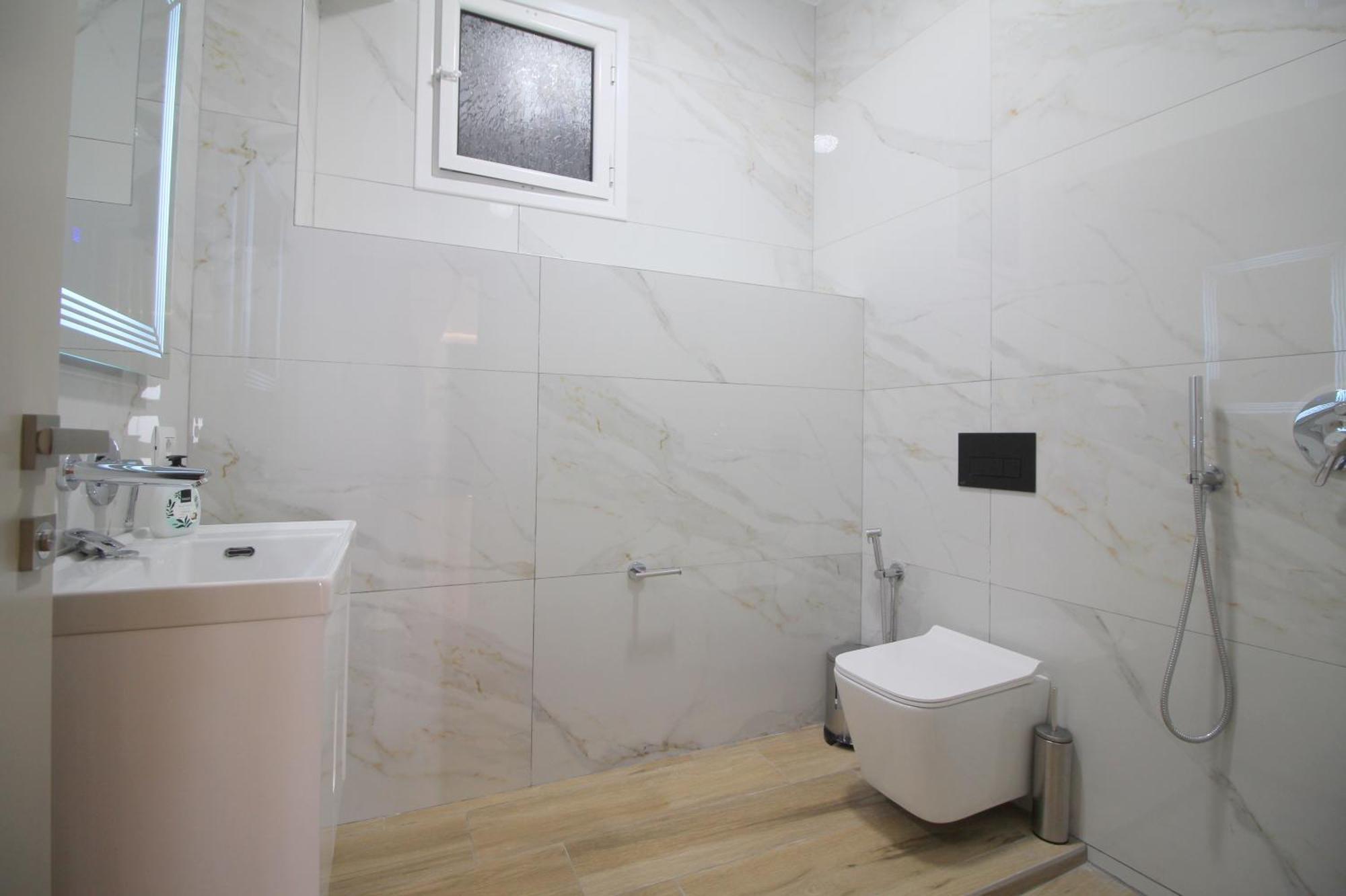 Alis Apartments Sarandë Eksteriør billede