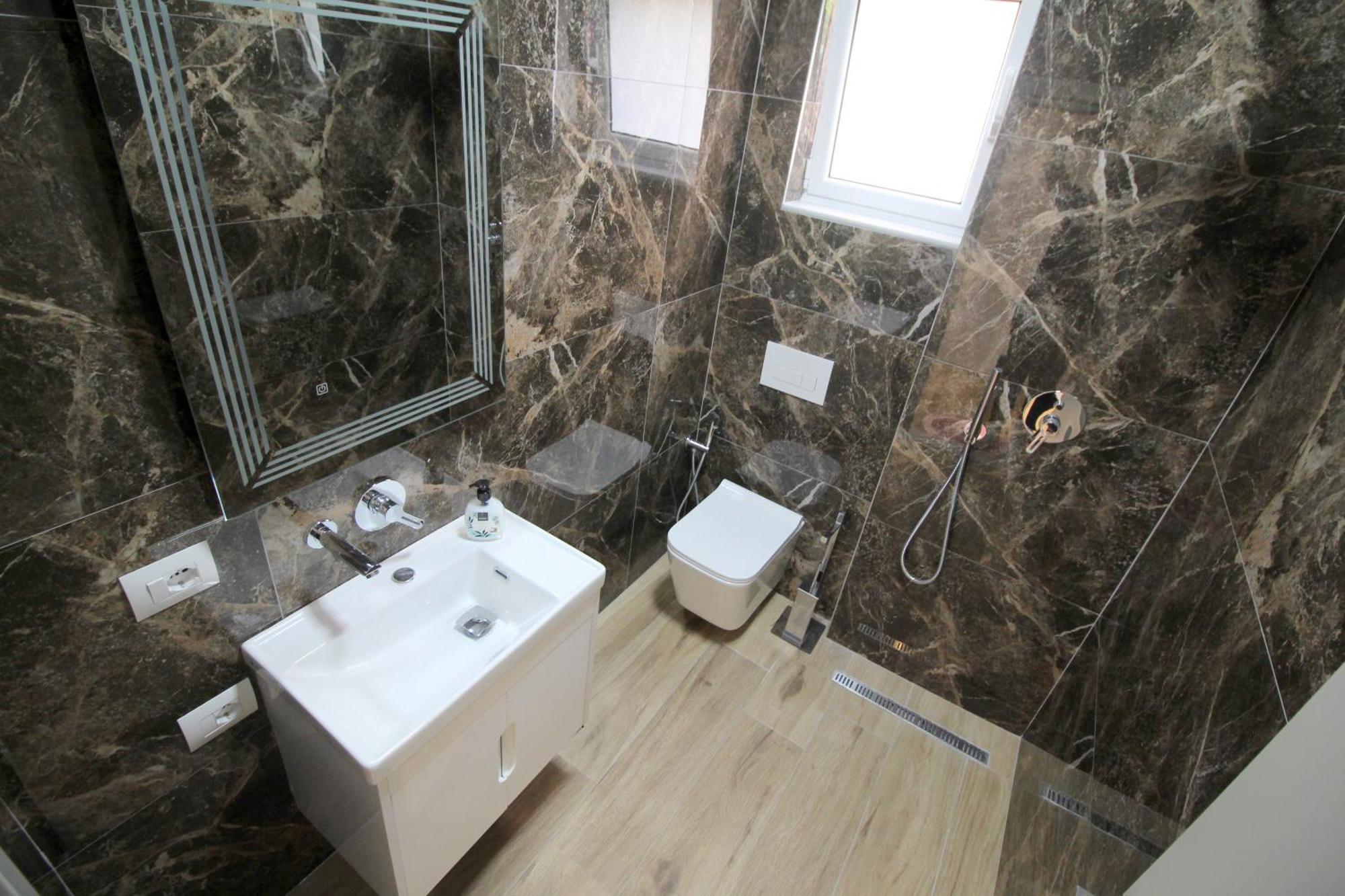 Alis Apartments Sarandë Eksteriør billede